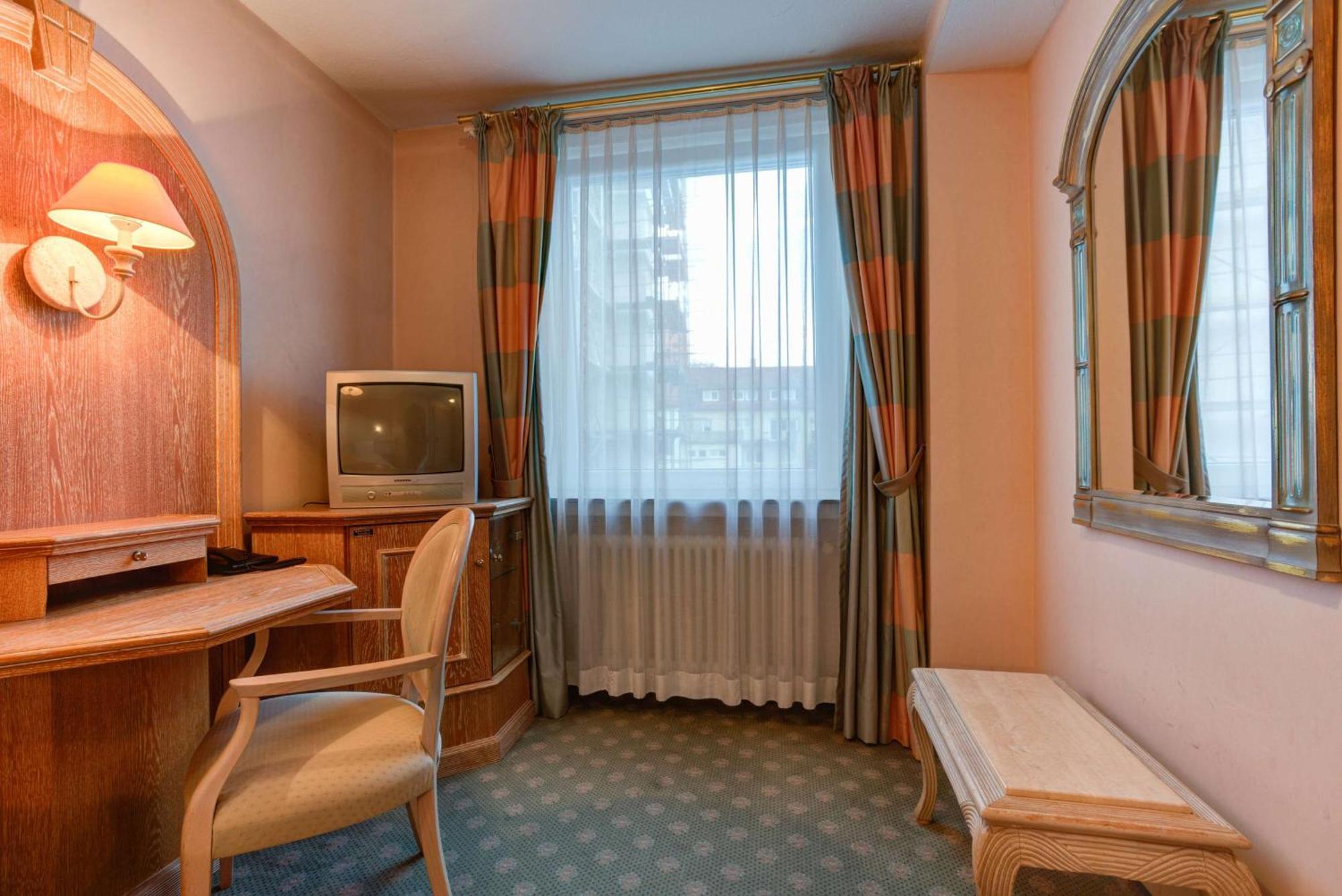 Centro Hotel Stern Ulm City, Trademark Collection By Wyndham Экстерьер фото