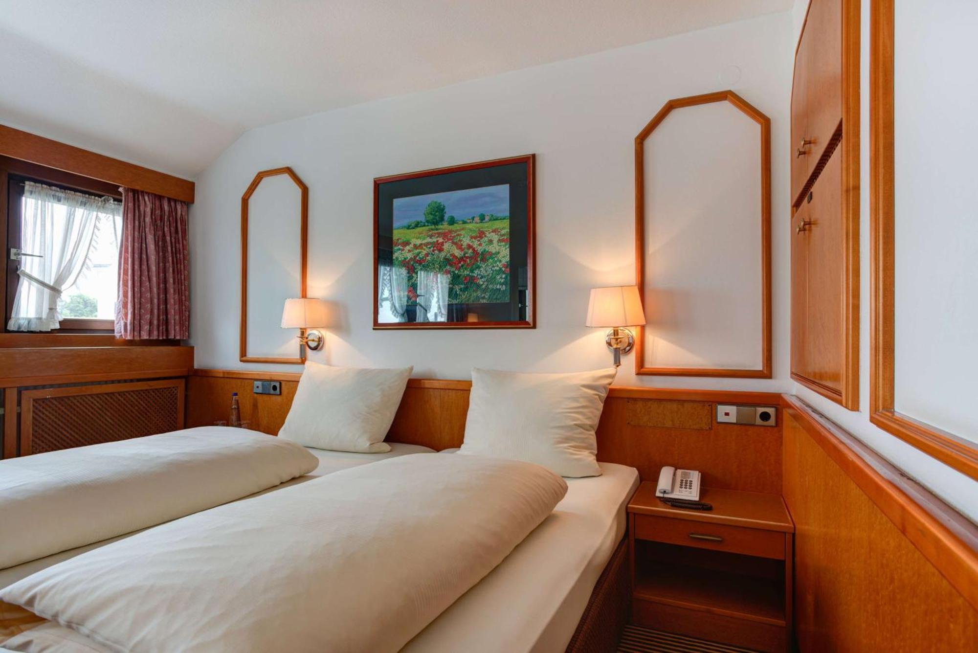 Centro Hotel Stern Ulm City, Trademark Collection By Wyndham Экстерьер фото